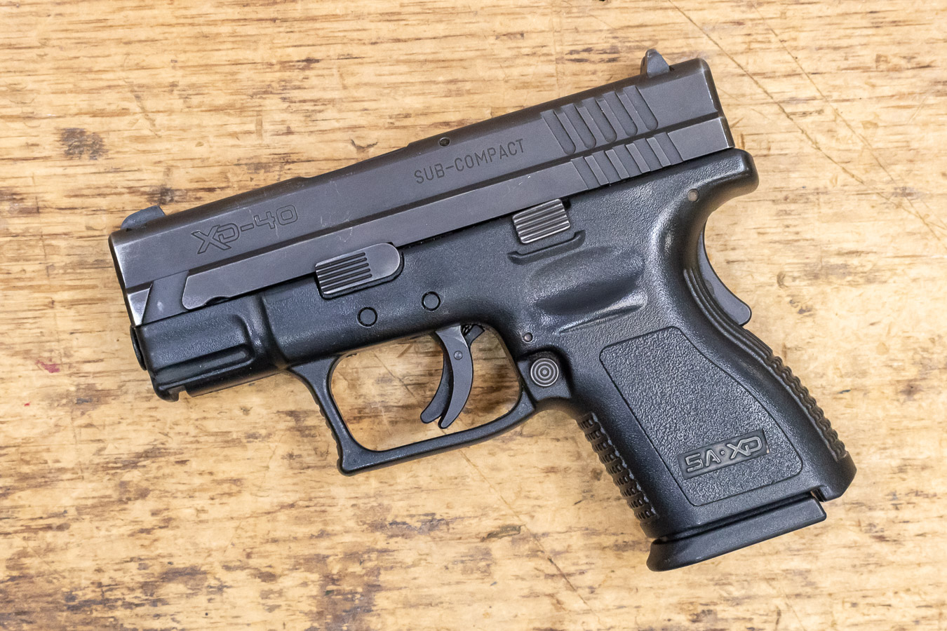 Springfield XD-40 Subcompact 40 S&W Police Trade-in Pistol